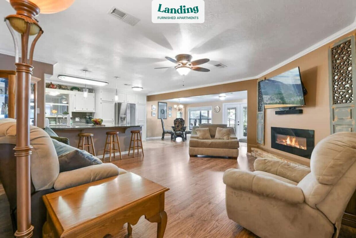 292 Kickapoo Dr Unit 292.1320644, Livingston, TX 77351 Room for Rent