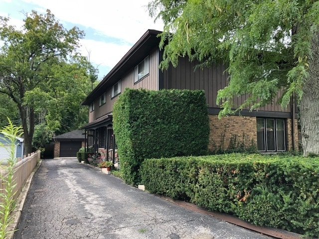 Building Photo - 673 Cherry Ave