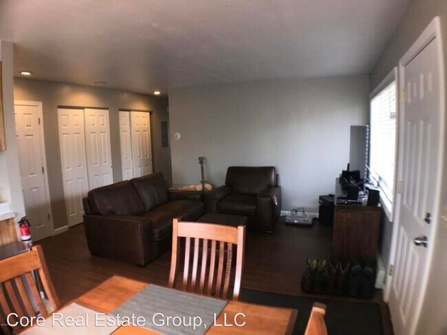 Foto del edificio - 1106 Broaddus St