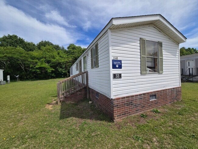 Foto del edificio - 2502 Cattail Cir