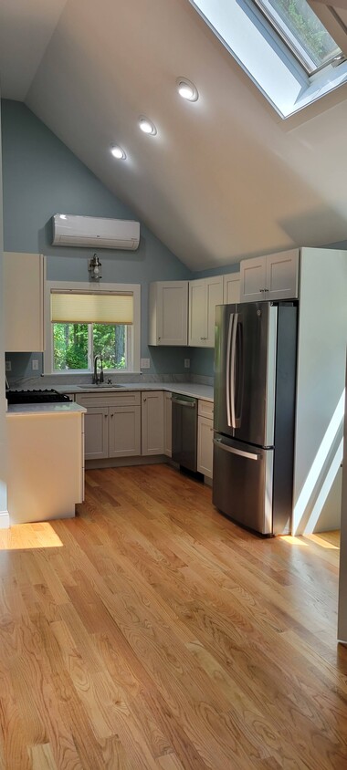 Primary Photo - 282 Wareham Rd