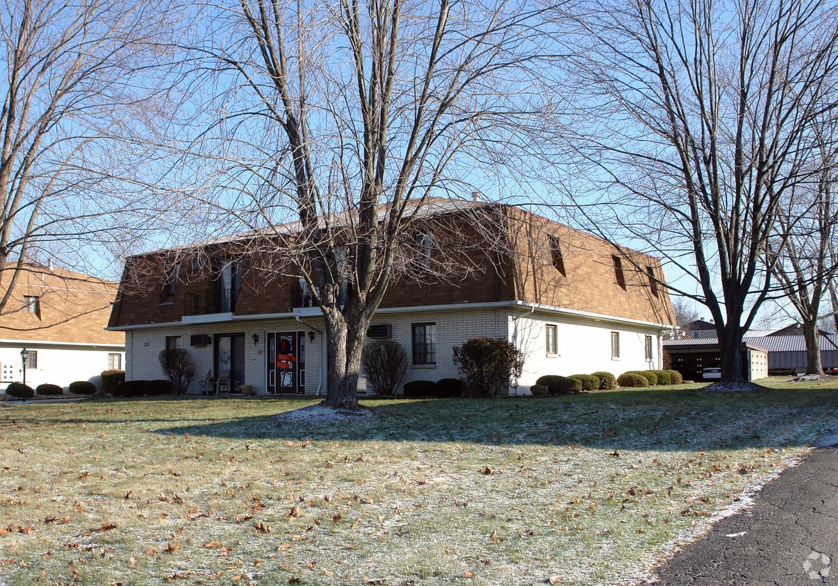 7431 West Blvd, Youngstown, OH 44512 Apartments in Youngstown, OH