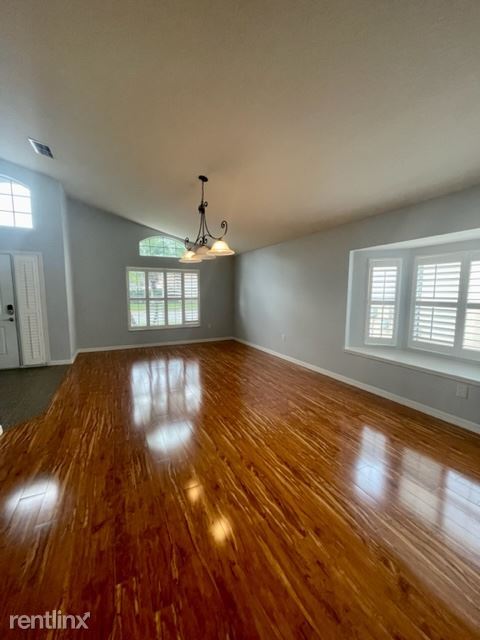 Foto del edificio - 4 br, 2 bath House - 1613 Crown Hill Boule...