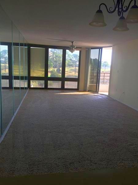 Foto del edificio - 4600 Kingfish Ln