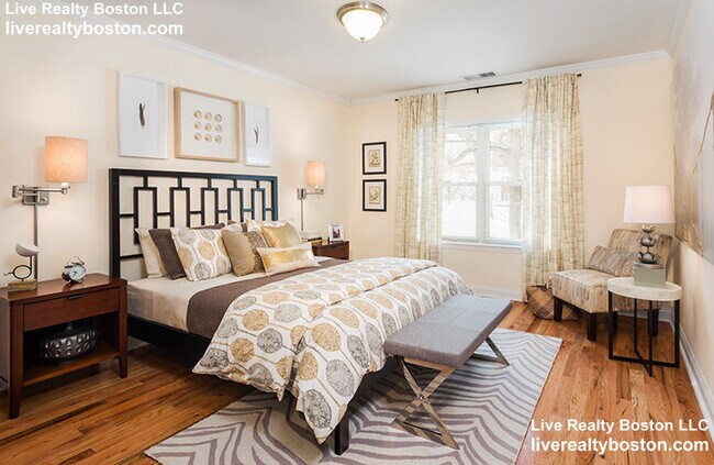 Foto del edificio - 134 Thornton Rd