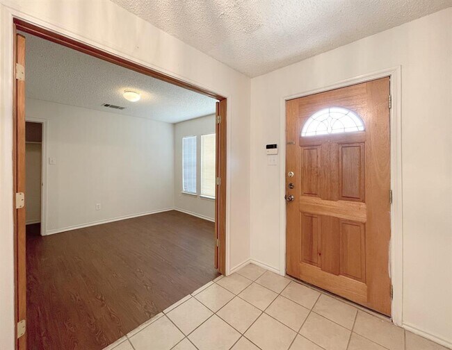 Foto del edificio - 2812 High Point Cove