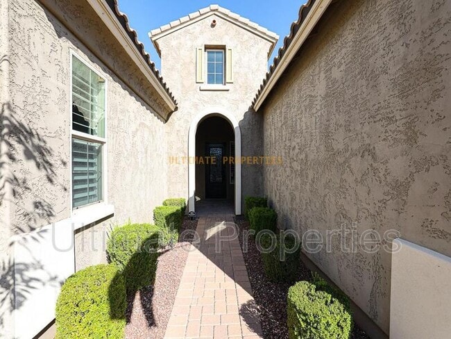 Building Photo - 10058 W White Feather Ln