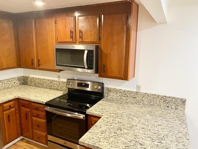 Building Photo - 1775 Panda Way