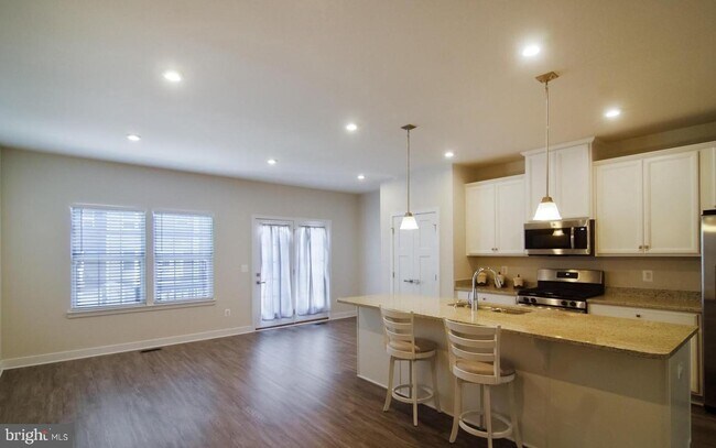 Foto del edificio - 11329 Willow Green Cir