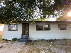 Building Photo - 4638 America St