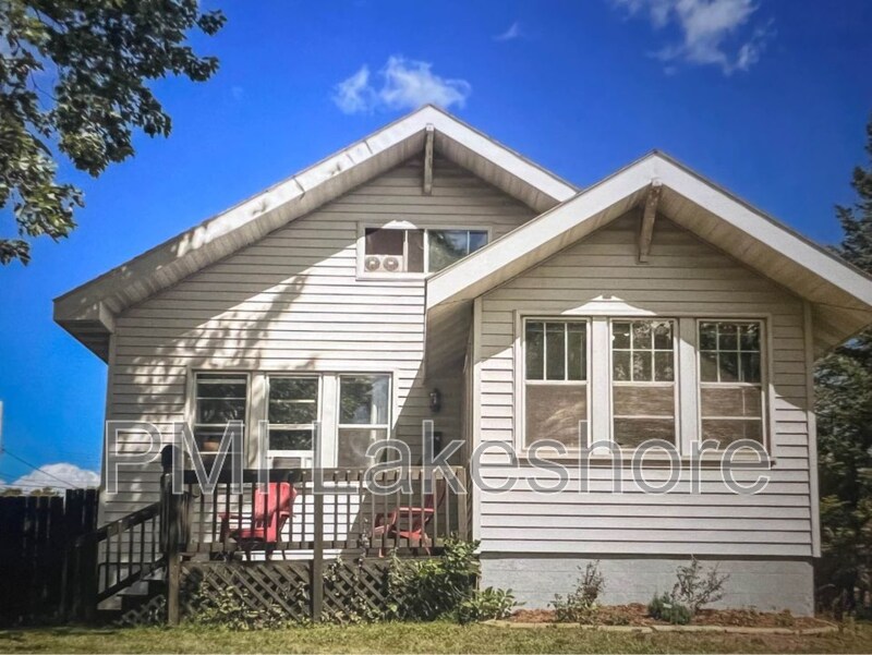 625 11th Ave, Two Harbors, MN 55616 House Rental in Two Harbors, MN