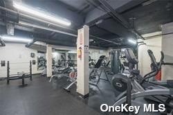 Foto del edificio - 84-50 169th St