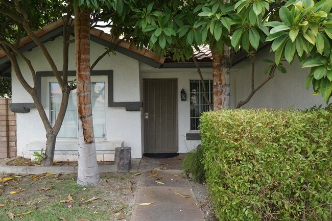 Building Photo - 78870 Sonesta Way
