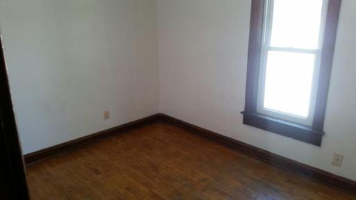 Foto principal - 714 1/2 S Memorial Dr