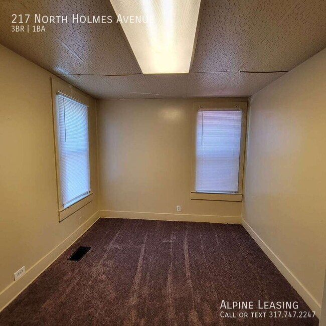 Foto del edificio - 217 N Holmes Ave