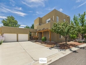 Building Photo - 4405 Autumn Leaf Ln