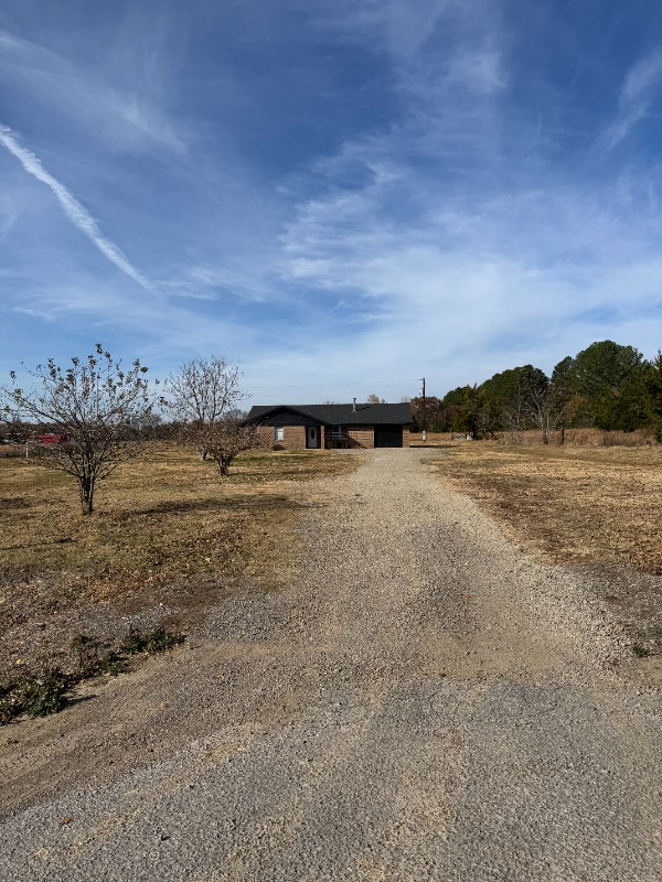 Building Photo - 472063 OK-101