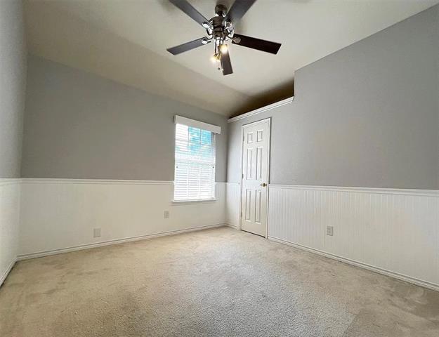 Foto del edificio - 1418 Kingsley Dr