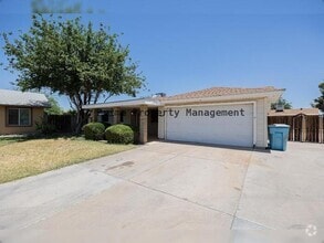 Building Photo - 8616 W Whitton Ave