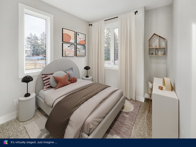 Building Photo - 2614-2628 Avenue SW