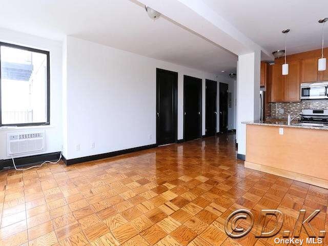 Foto del edificio - 120 B 26th St