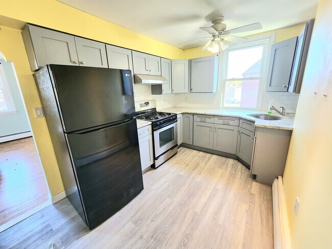 Foto del edificio - 4236 Valley Rd