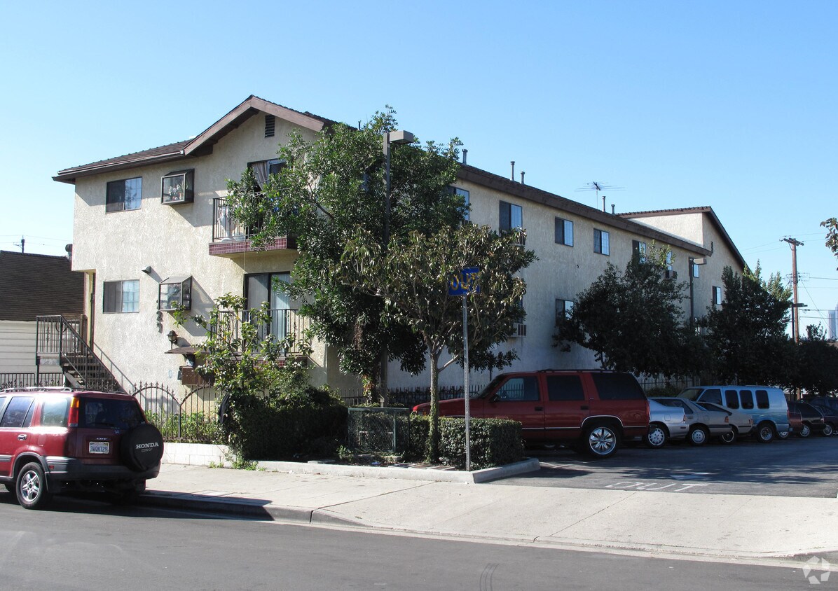 Foto del edificio - 229 S Avenue 22