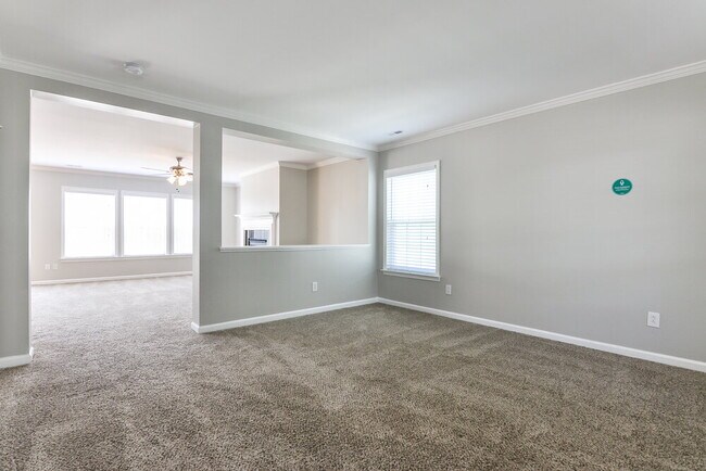 Building Photo - 4028 Oatgrass Ln