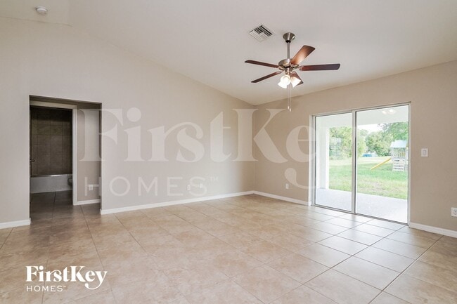 Foto del edificio - 2101 NW 10th Terrace