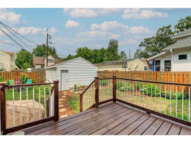 Building Photo - 1609 Lafond Ave