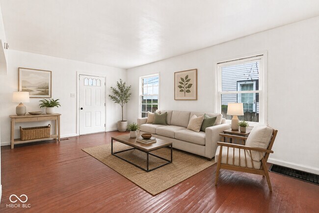 Foto del edificio - 3429 Kinnear Ave