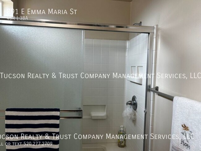 Foto del edificio - 4 Bedrooms - 3 Bathrooms - Near