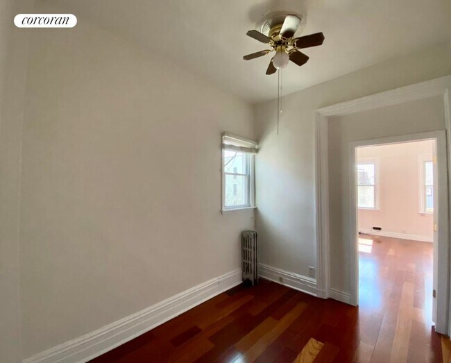 Building Photo - 143 N 11th St