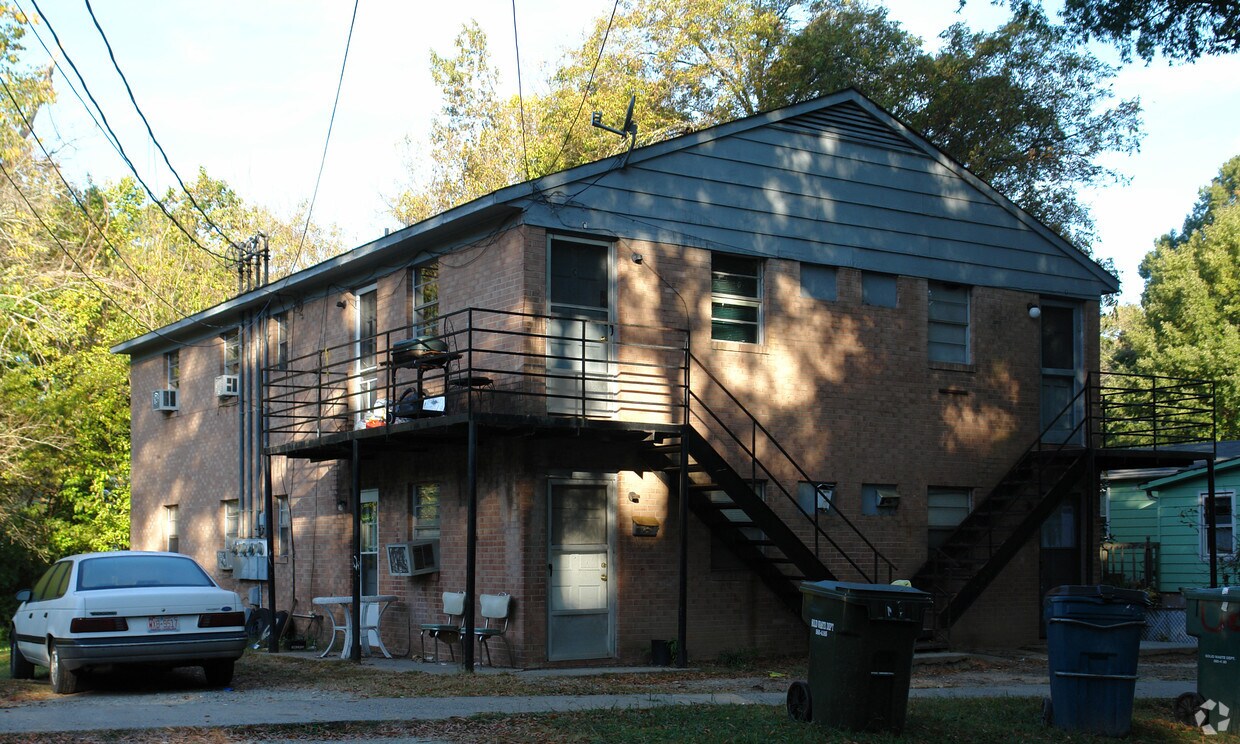 Foto principal - 1023 Berkeley St