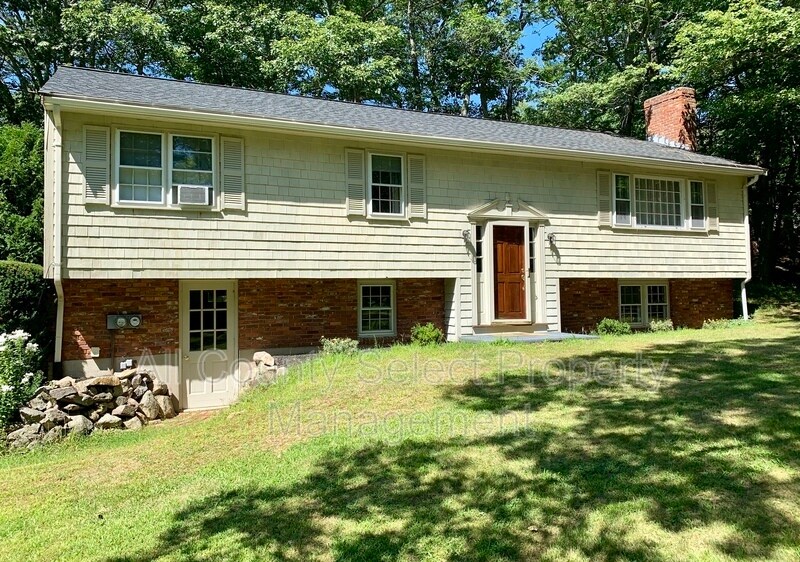 Primary Photo - 29 Magnolia Ave