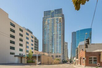 Building Photo - 819 Virginia St