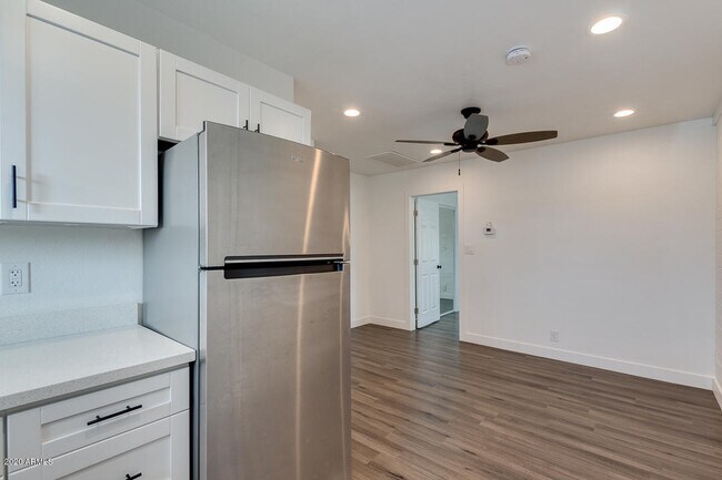 Foto del edificio - 4218 N 17th St