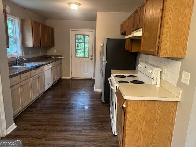 Foto del edificio - 5265 Club Dr