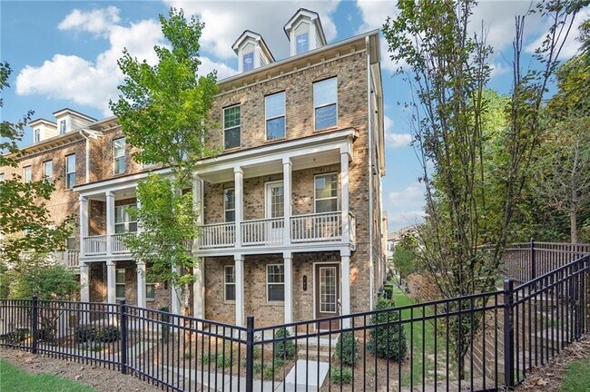 Foto del edificio - 747 Topsail Ln