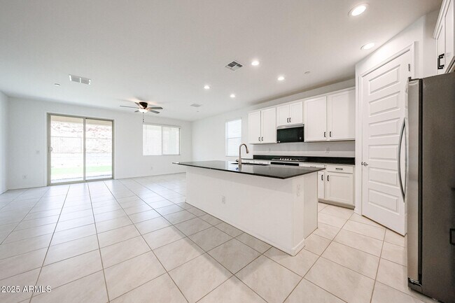 Foto del edificio - 28486 N 134th Ave