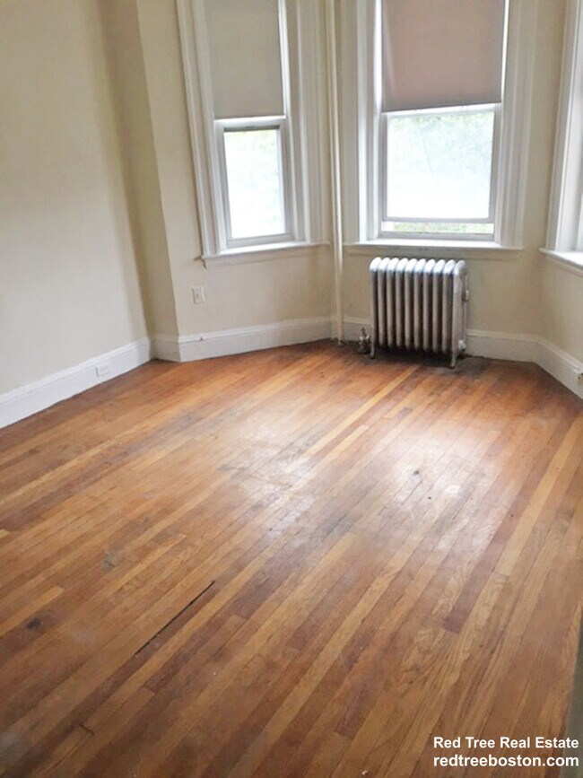 Building Photo - 1175 Boylston St