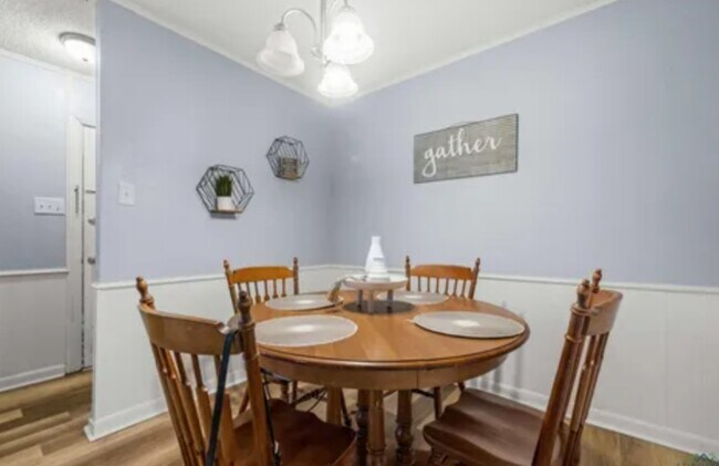 open dining area - 1716 Clearwood Dr