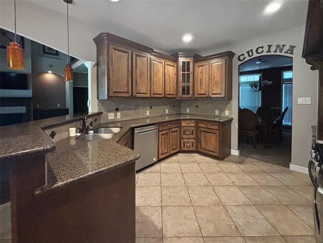 Building Photo - 289 Broadmoor Dr