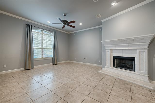 Foto del edificio - 8329 Moore St