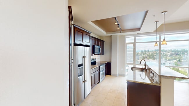 Interior Photo - TEN20