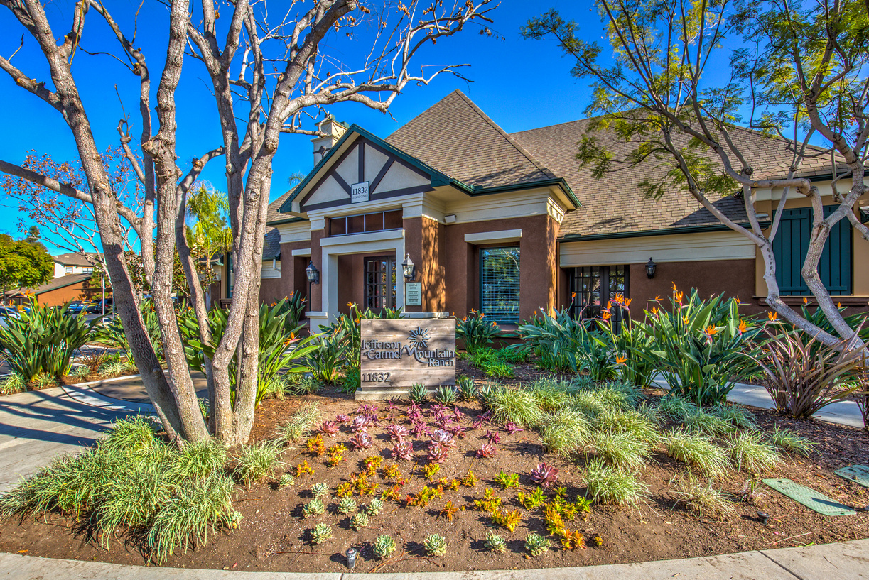 Resort Style Pool - Jefferson at Carmel Mountain Ranch