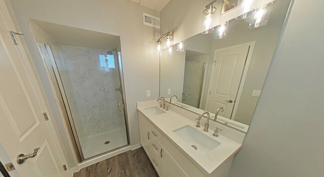 Master bedroom bathroom - Layne Court Apartments