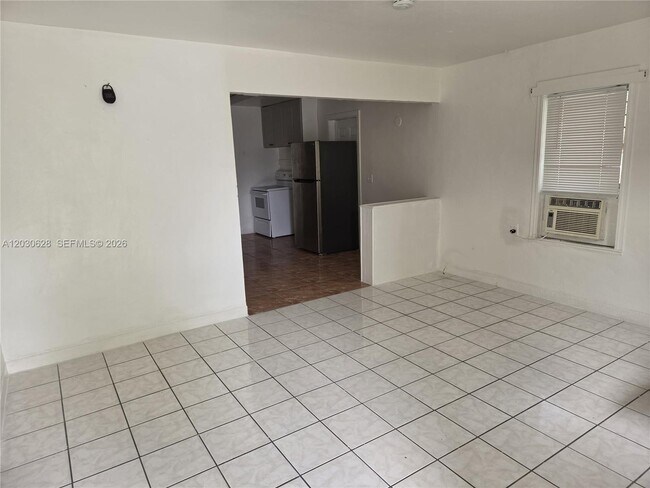 Foto del edificio - 5605 Taylor St