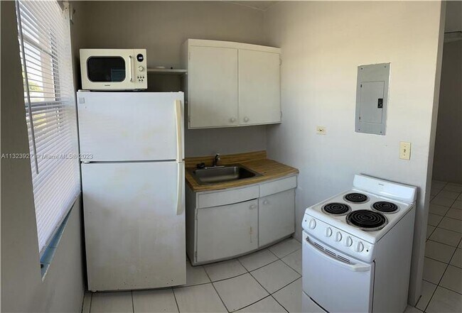 Foto del edificio - 4210 SW 25th St
