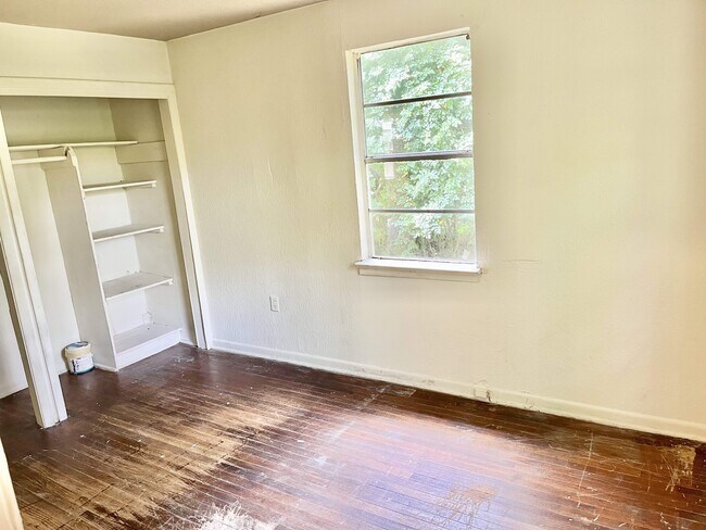 Foto del edificio - 5157 Ritterman Ave